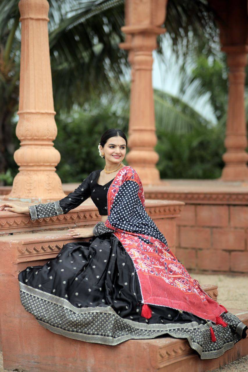 Unique Silk Sequins Embroidered Lehenga Choli Set - INDIAN ELEGANCE