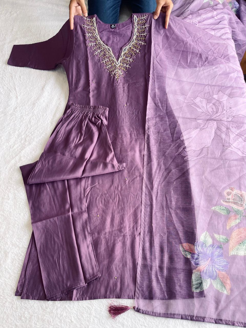 Fabulous Light Purple Roman Silk Handworked Kurta Pant Dupatta Set - INDIAN ELEGANCE