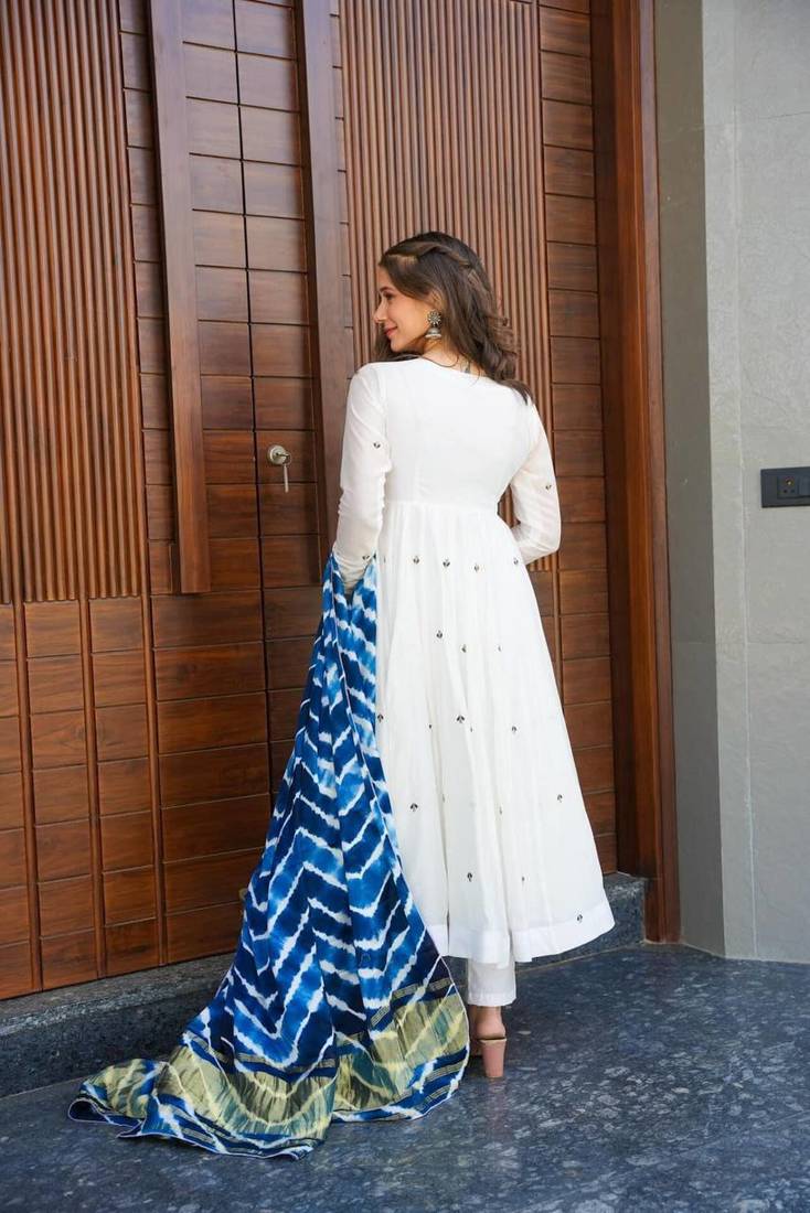 Elegant Off-White Georgette Anarkali Kurti Set – Embroidery & Leheriya Dupatta