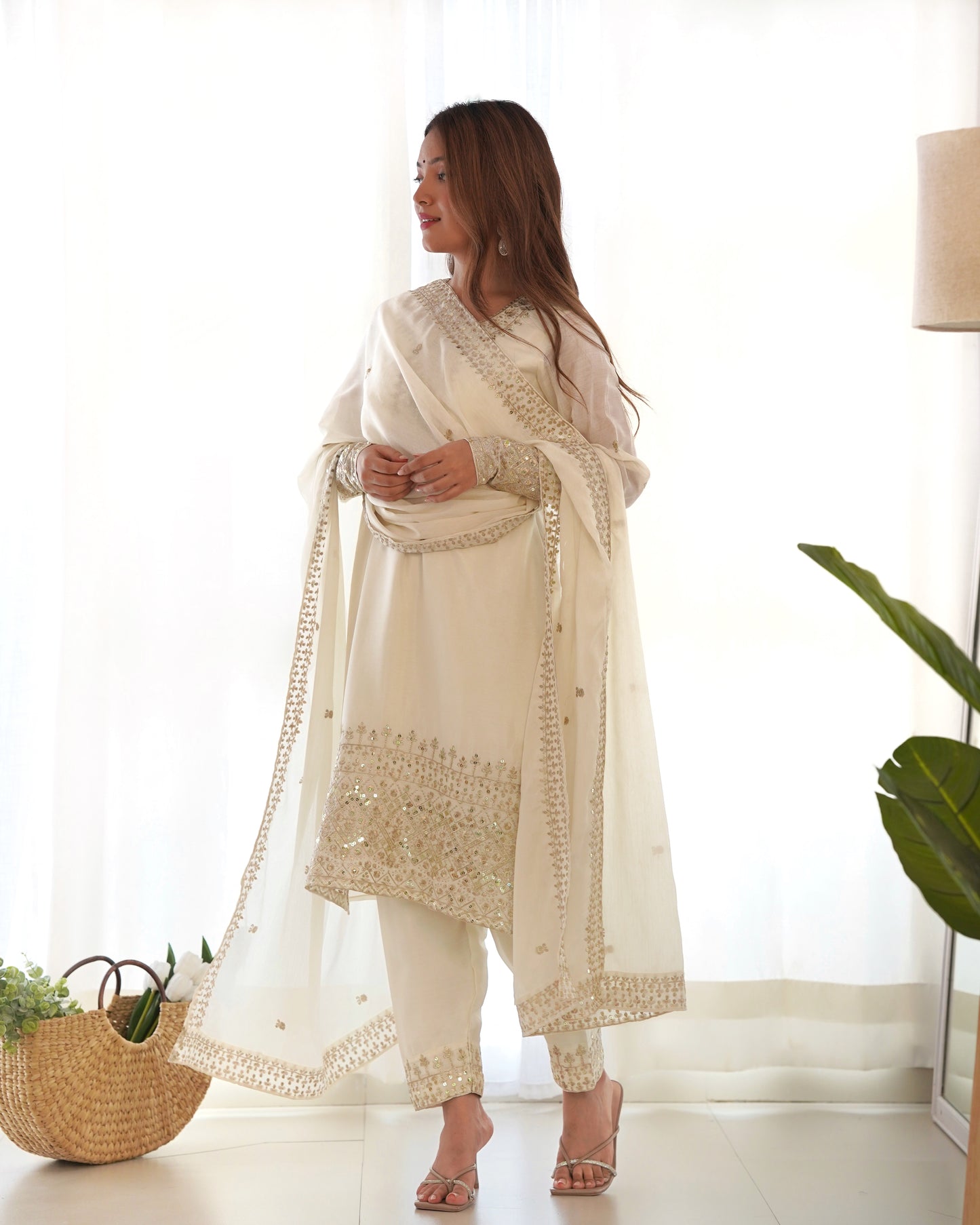 Grace in Every Thread – Chinon Silk Embroidered Kurta Set - INDIAN ELEGANCE