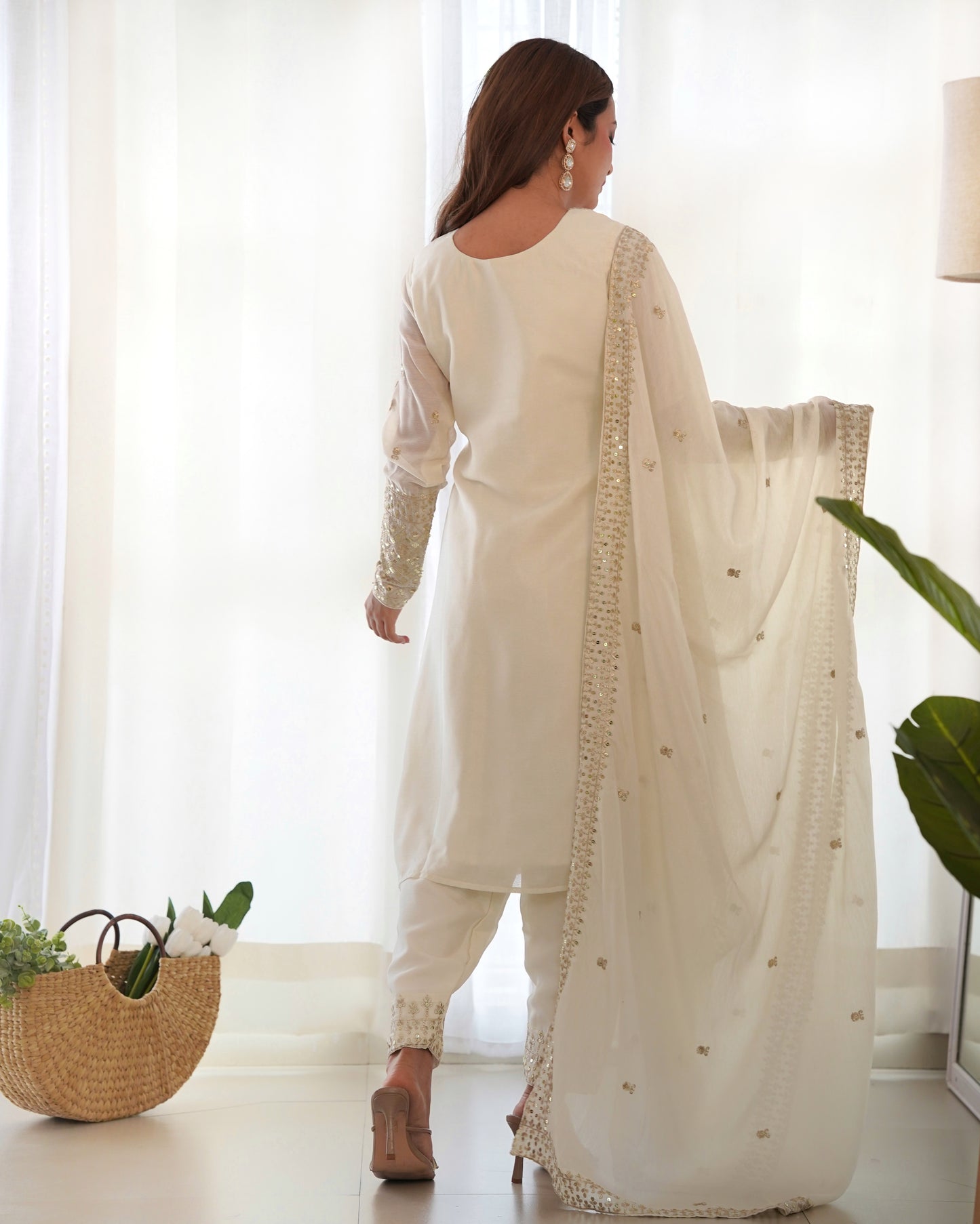 Grace in Every Thread – Chinon Silk Embroidered Kurta Set - INDIAN ELEGANCE