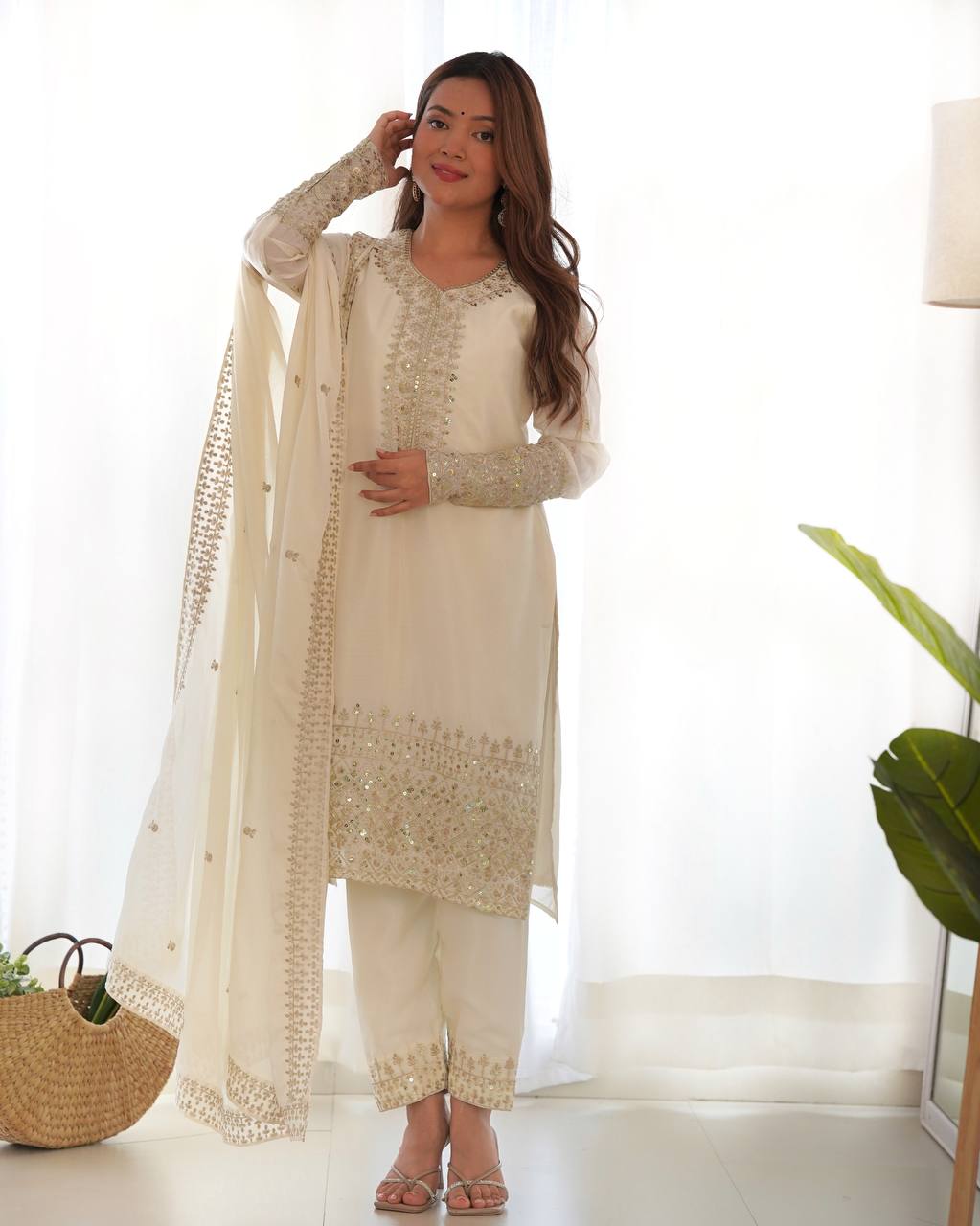 Grace in Every Thread – Chinon Silk Embroidered Kurta Set - INDIAN ELEGANCE