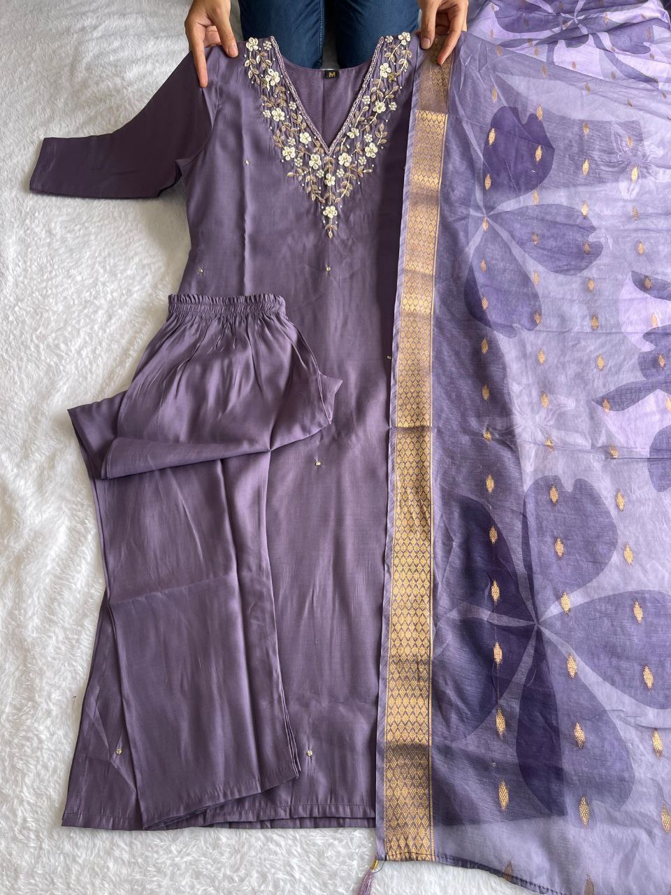 Splendid Light Lavender Roman Silk Handworked Kurta Pant Dupatta Set - INDIAN ELEGANCE