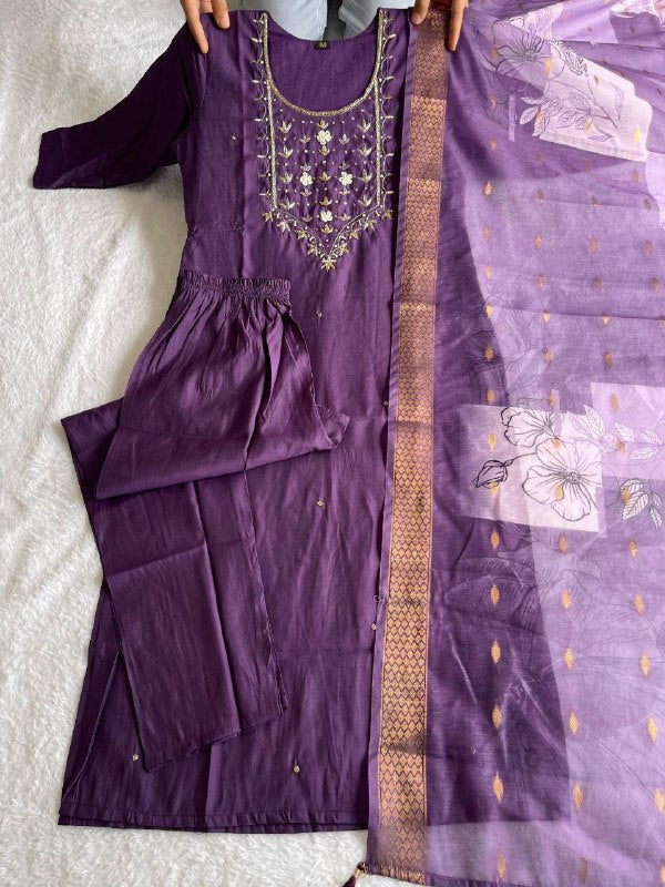 Posh Light Purple Roman Silk Handworked Kurta Pant Dupatta Set - INDIAN ELEGANCE