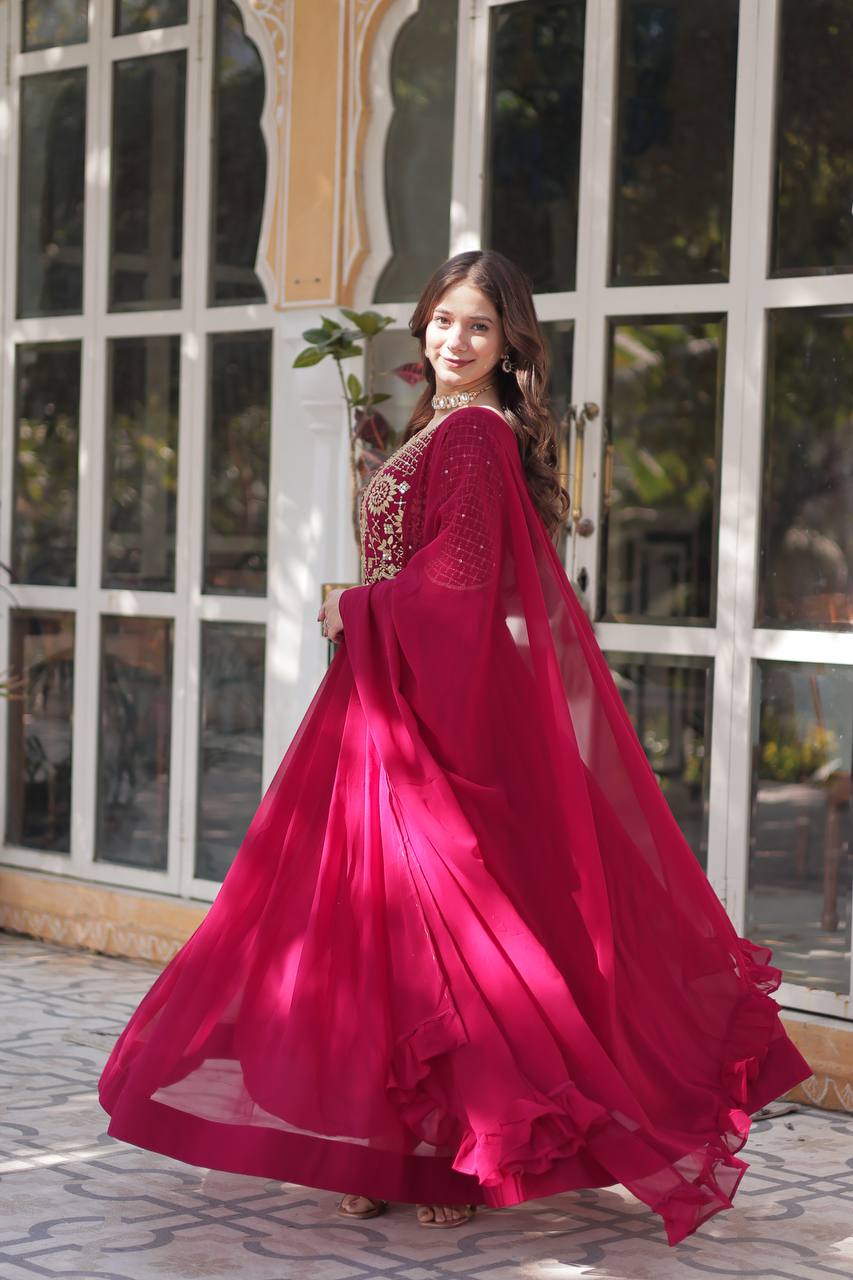 Graceful Faux Blooming Georgette Gown With Dupatta