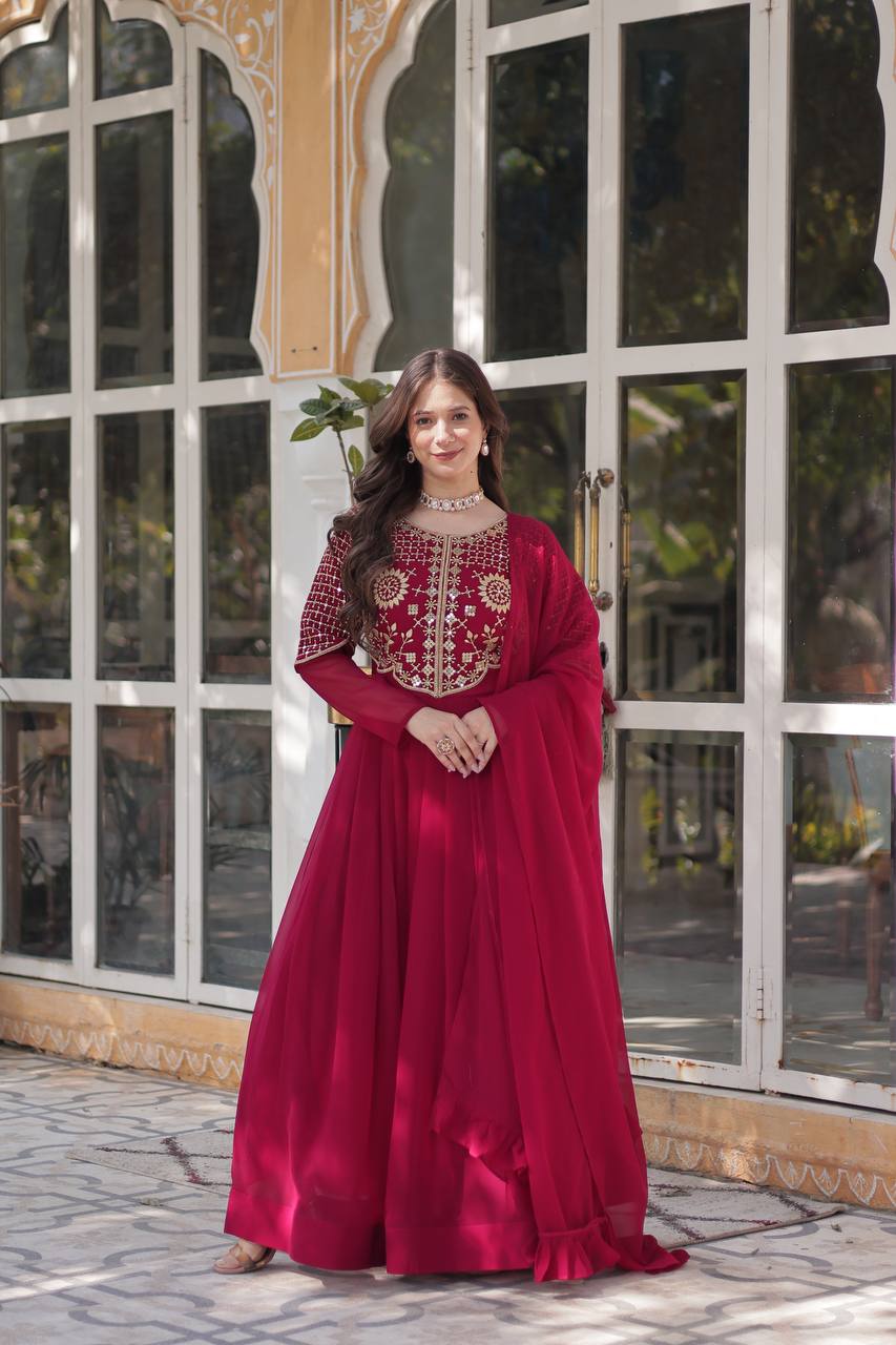 Graceful Faux Blooming Georgette Gown With Dupatta