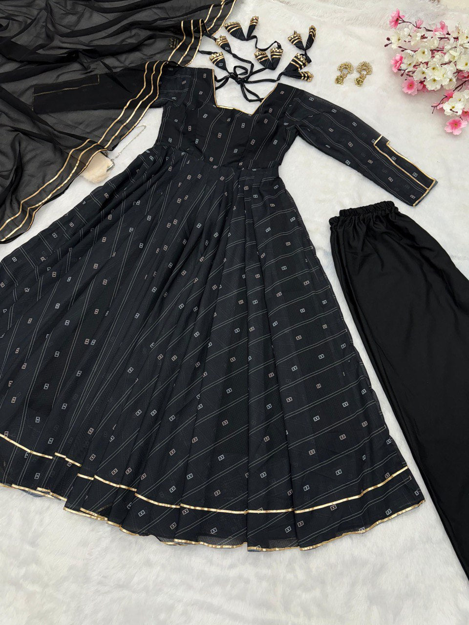 Divine Softy Chex Digital Printed Top Palazzo Suit - INDIAN ELEGANCE