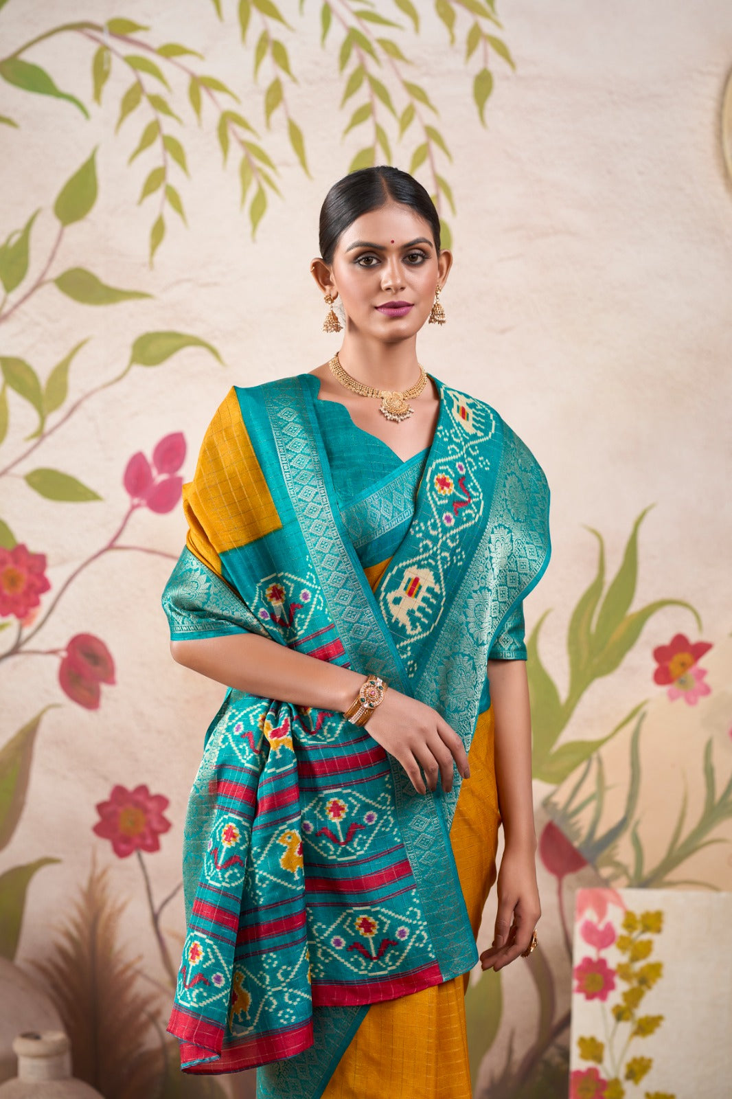 Graceful Tussar Chex Patola Printed Weaving Worked Saree - INDIAN ELEGANCE
