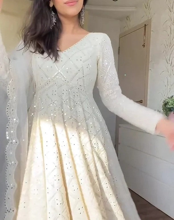 Aniska Lakhnavi Embroidered Work Anarkali Suit Set | Party Wear Lakhnavi Anarkali For Women