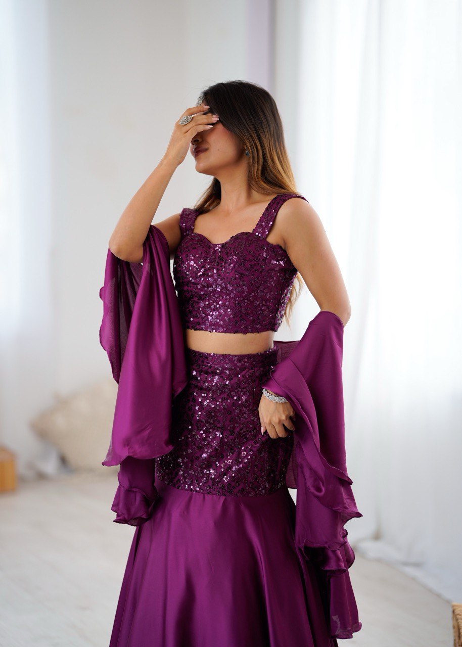 90s Bollywood style Party Wear Fishcut Stiched Lehenga Choli Set For Women