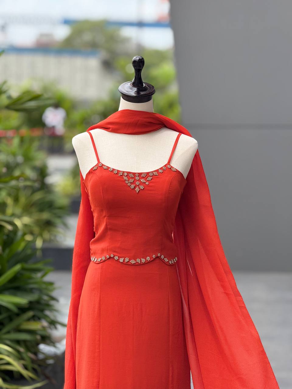 90’s Style Red Georgette Fish Cut Skirt Set for Women