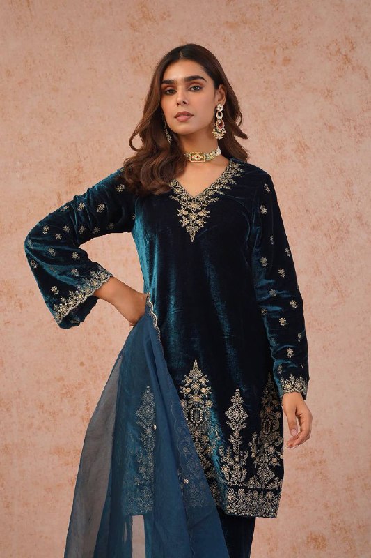 Teal Blue Heavy Viscose Velvet Kurta Pant Set with Thread Embroidery & Faux Georgette Dupatta