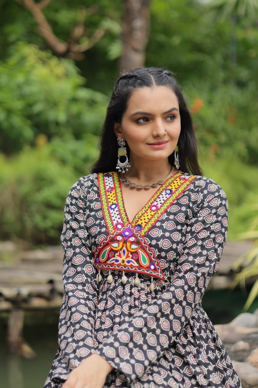 Ravishing Black Cotton Kutchi Gamthi Worked Navratri Gown - INDIAN ELEGANCE