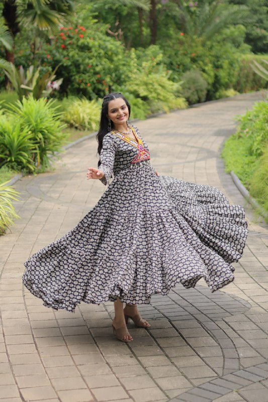 Ravishing Black Cotton Kutchi Gamthi Worked Navratri Gown - INDIAN ELEGANCE