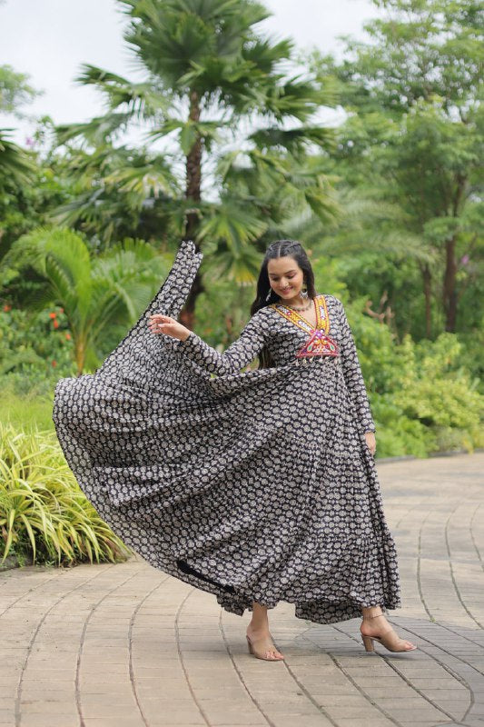 Ravishing Black Cotton Kutchi Gamthi Worked Navratri Gown - INDIAN ELEGANCE