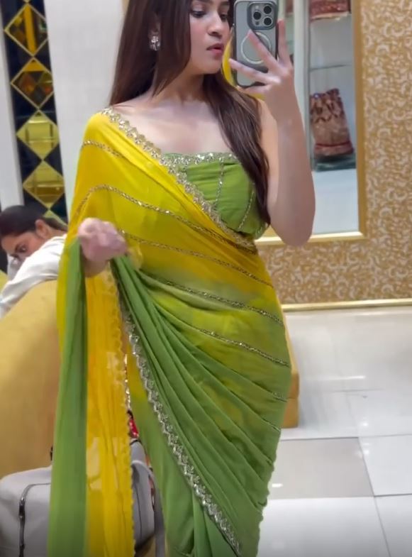 Premium Two-Shade Georgette Saree | Handwork Detailing