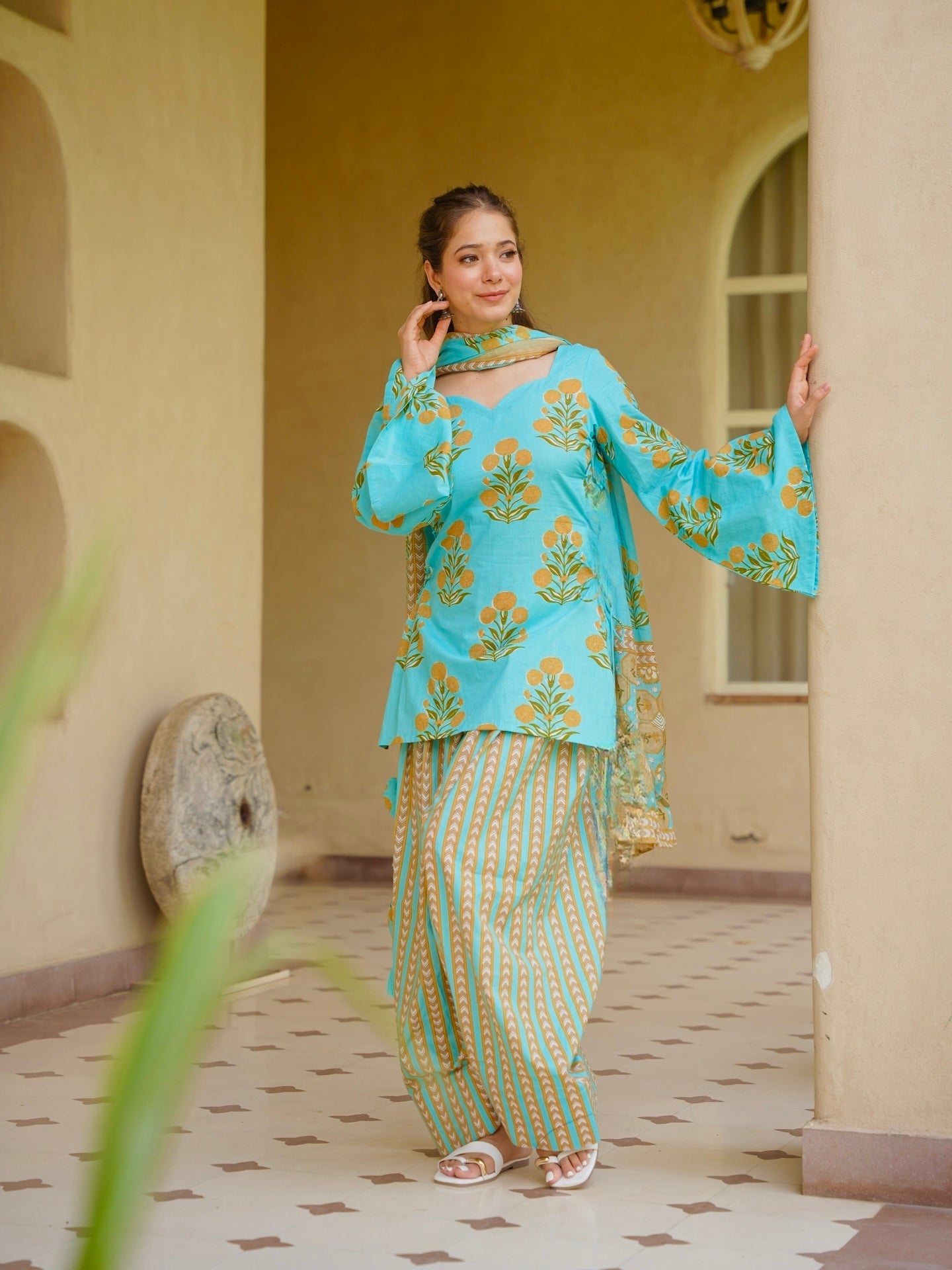 Pure Cambric Cotton Digital Print Kurta Set | Farshi Pant & Dupatta for Women