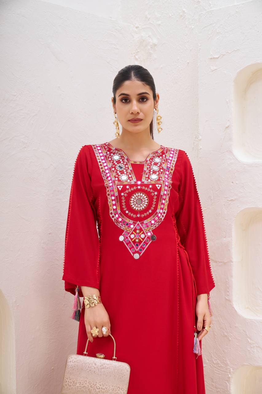 Women Ethnic Embroidered Regular Mirror  Kurta with Palazzos
