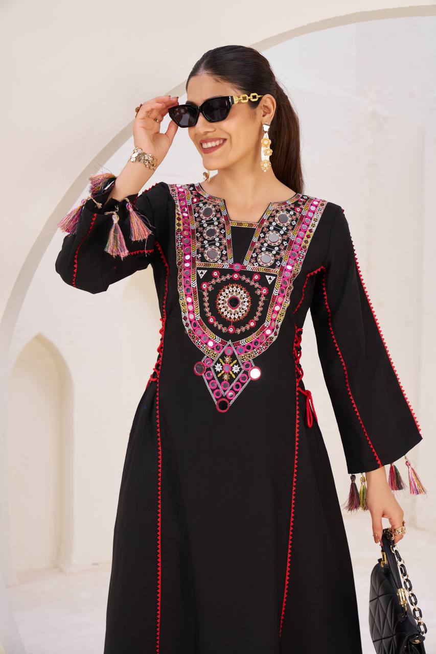 Women Ethnic Embroidered Regular Mirror  Kurta with Palazzos