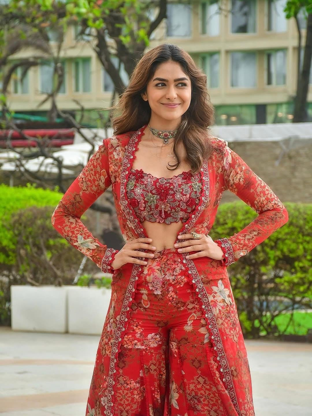 Embroidered Floral Red Georgette Co-ord Set