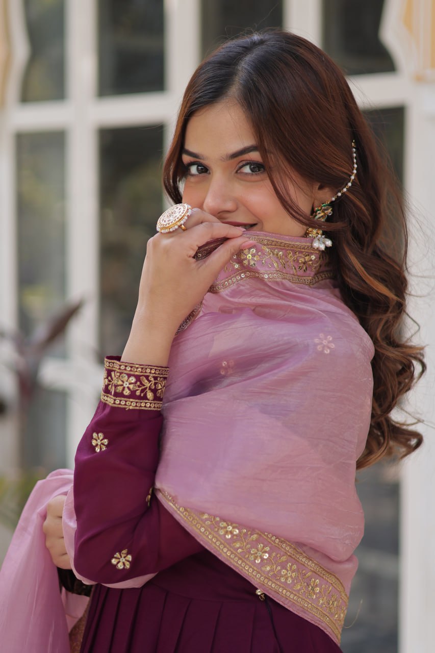 Graceful Star Georgette Gown Set with Gold Crush Dupatta