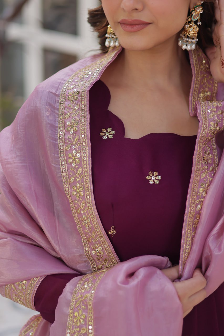Graceful Star Georgette Gown Set with Gold Crush Dupatta