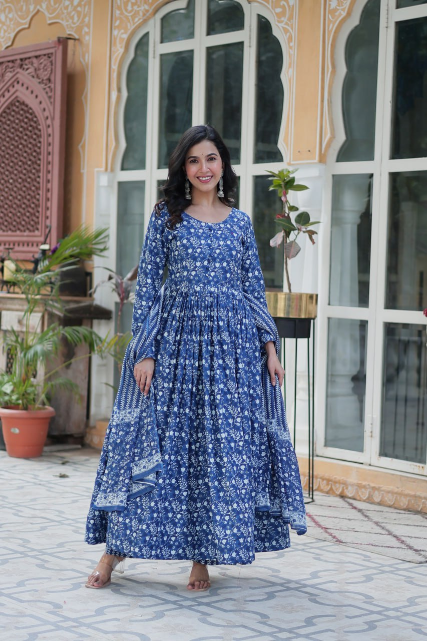 Elegant Pure Cotton Suit Set Full Sleeves With Matching Dupatta
