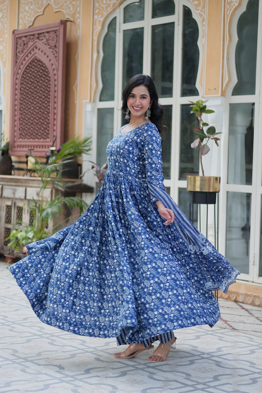 Elegant Pure Cotton Suit Set Full Sleeves With Matching Dupatta