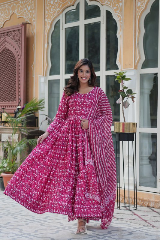 Elegant Pure Cotton Suit Set Full Sleeves With Matching Dupatta