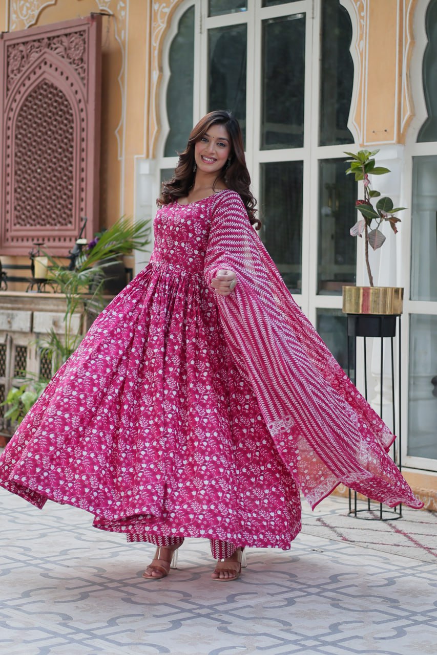 Elegant Pure Cotton Suit Set Full Sleeves With Matching Dupatta