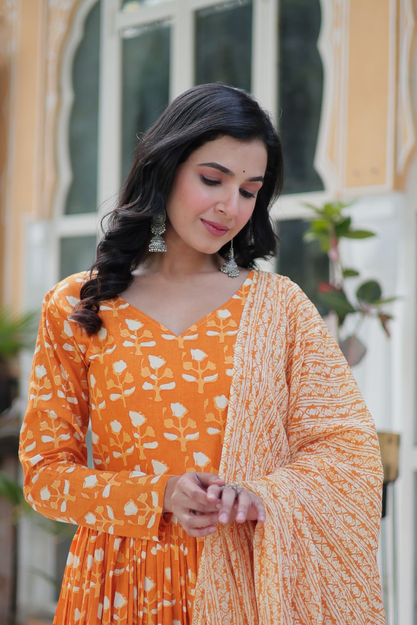 Graceful Pure Cotton 3-Piece Suit Set