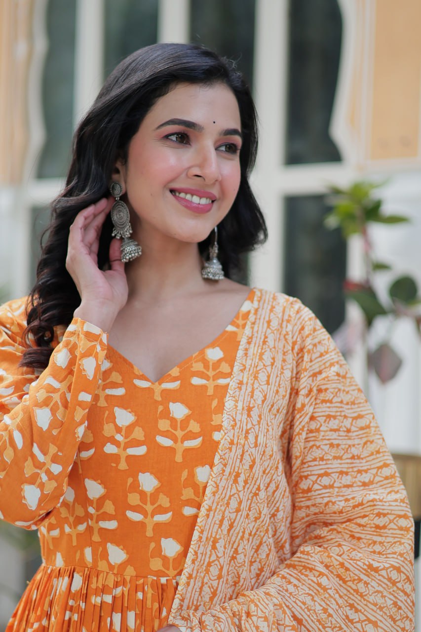 Graceful Pure Cotton 3-Piece Suit Set