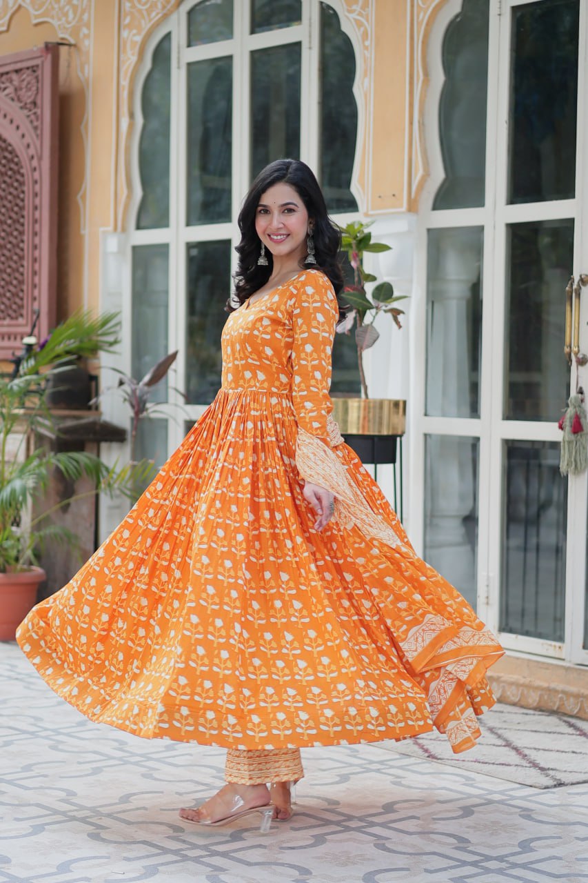Graceful Pure Cotton 3-Piece Suit Set
