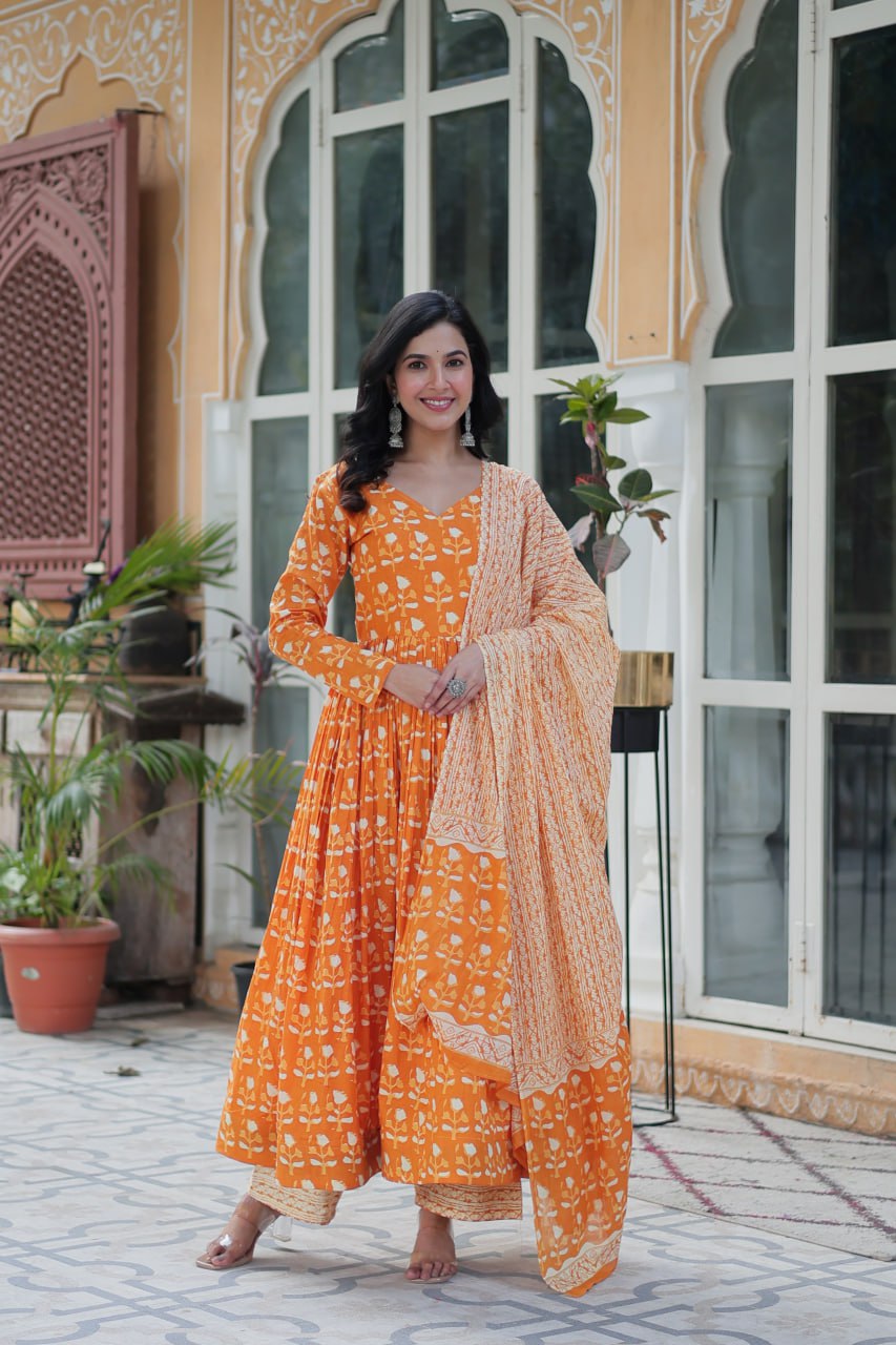 Graceful Pure Cotton 3-Piece Suit Set