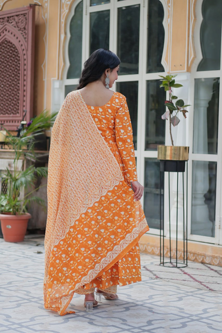 Graceful Pure Cotton 3-Piece Suit Set
