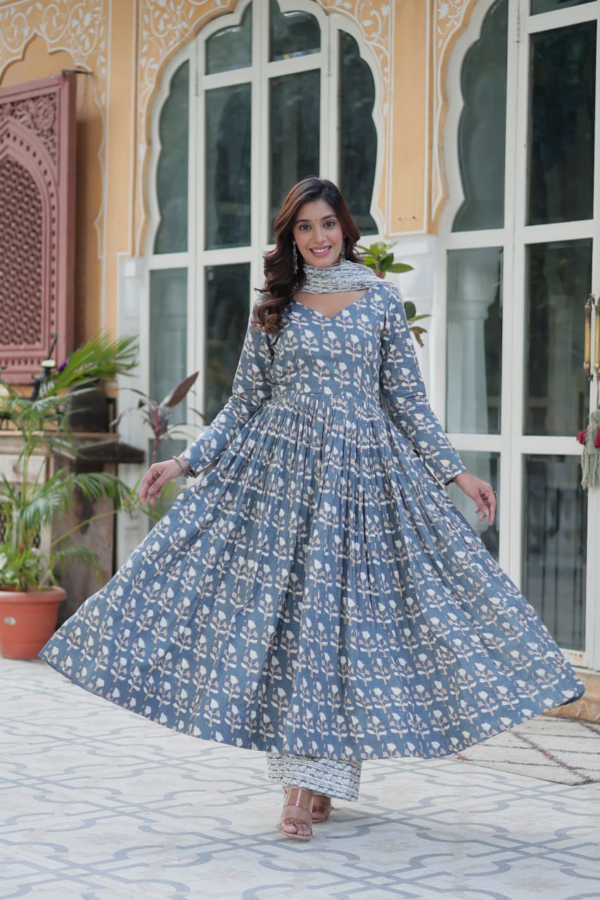 Graceful Pure Cotton 3-Piece Suit Set