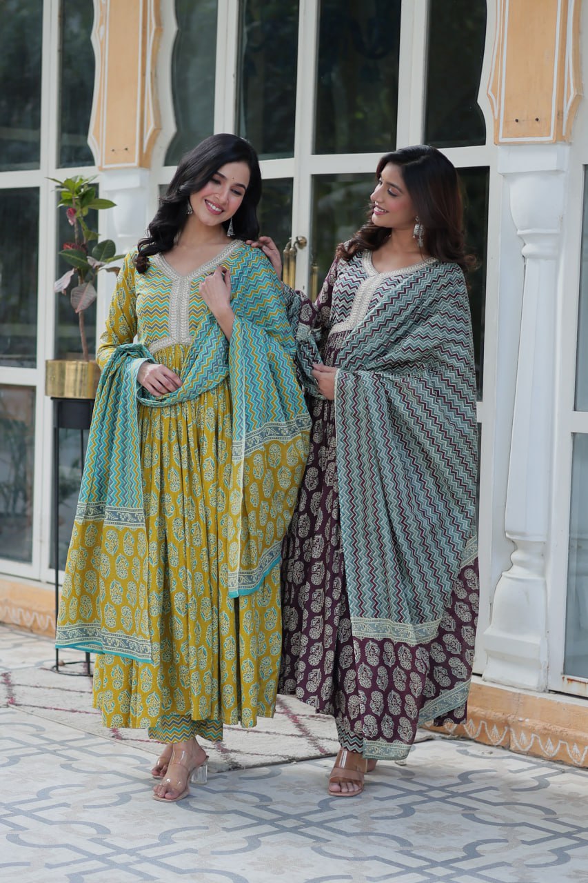Arresting Pure Cotton 3-Piece Suit Set