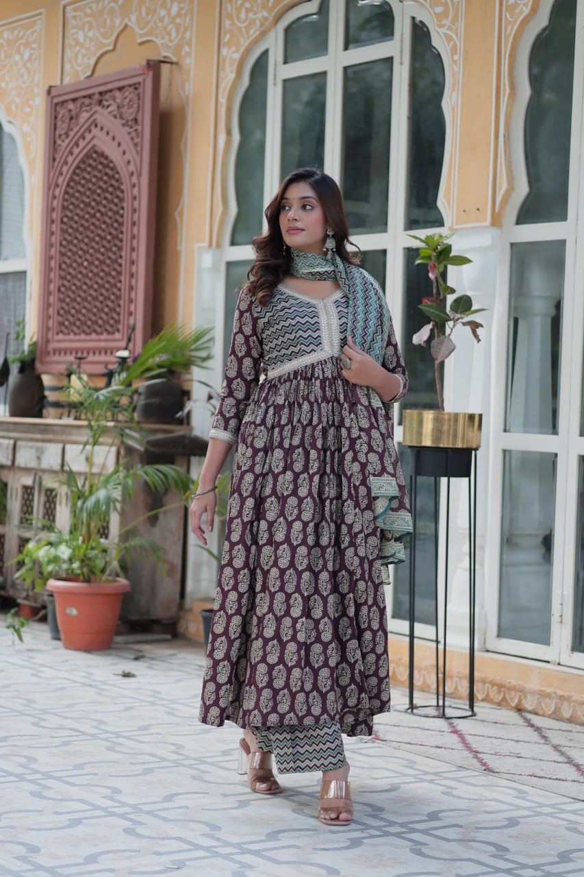 Arresting Pure Cotton 3-Piece Suit Set