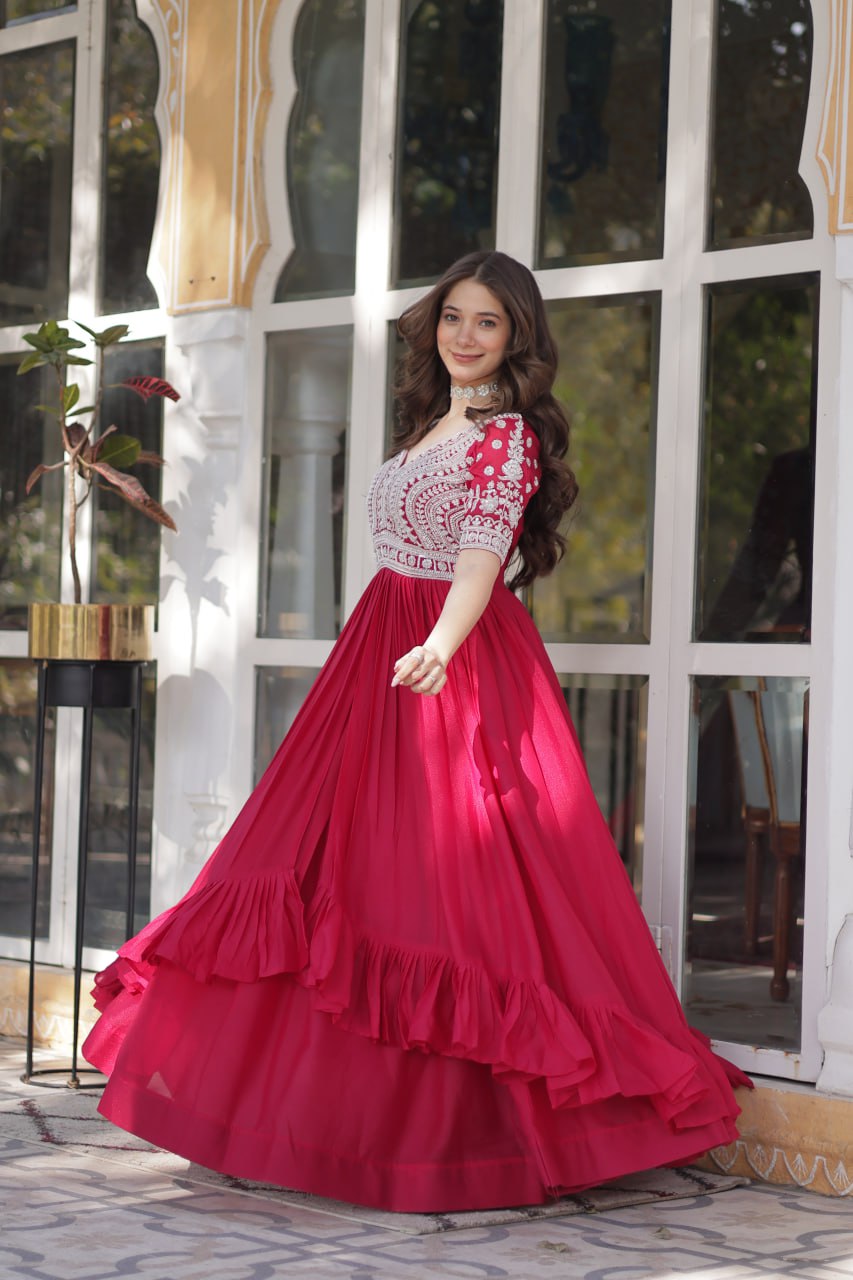 Elegant Star Georgette Lehenga Kurti Set – Fusion of Grace & Glamour