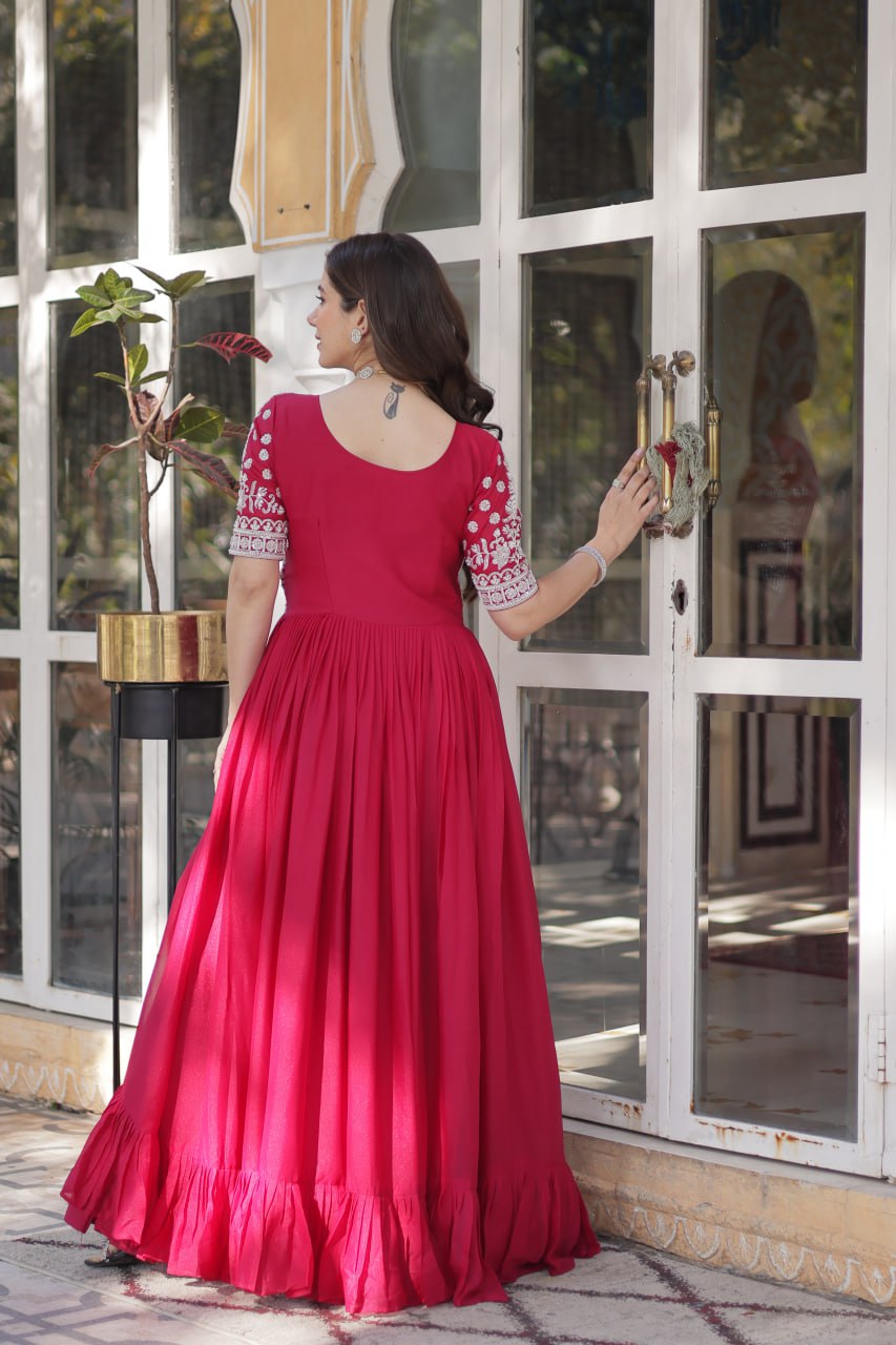 Elegant Star Georgette Lehenga Kurti Set – Fusion of Grace & Glamour