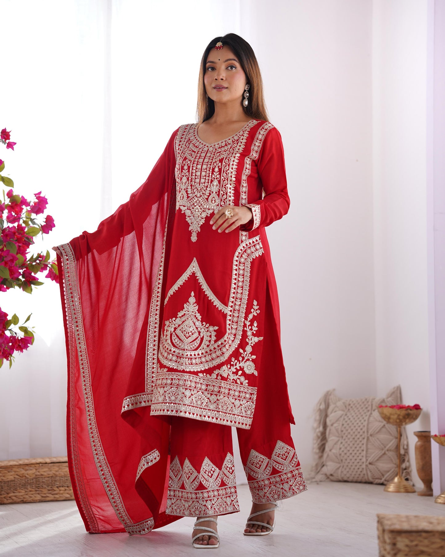 Elegant Vichitra Silk Kurta Set with Dupatta & Pant