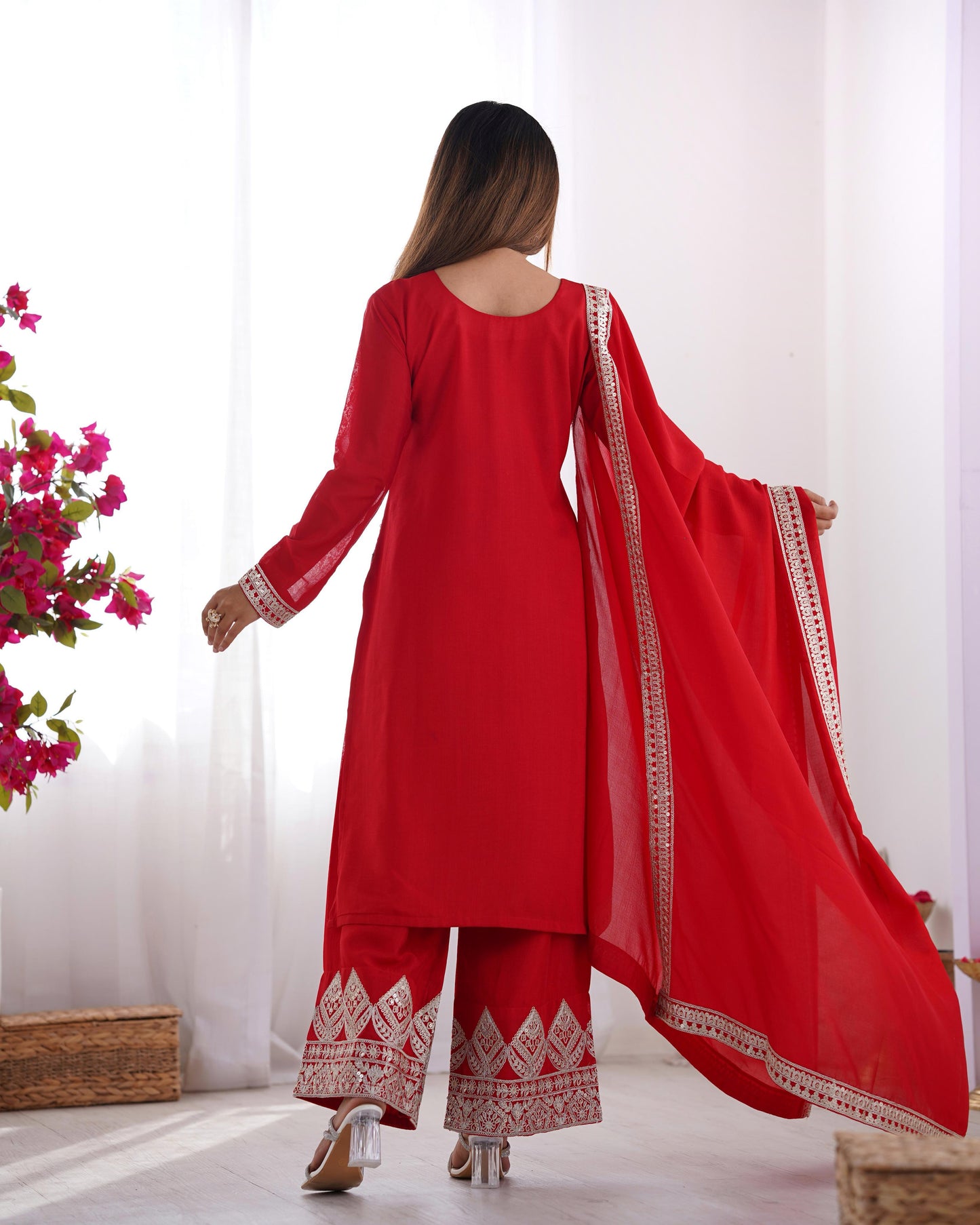Elegant Vichitra Silk Kurta Set with Dupatta & Pant