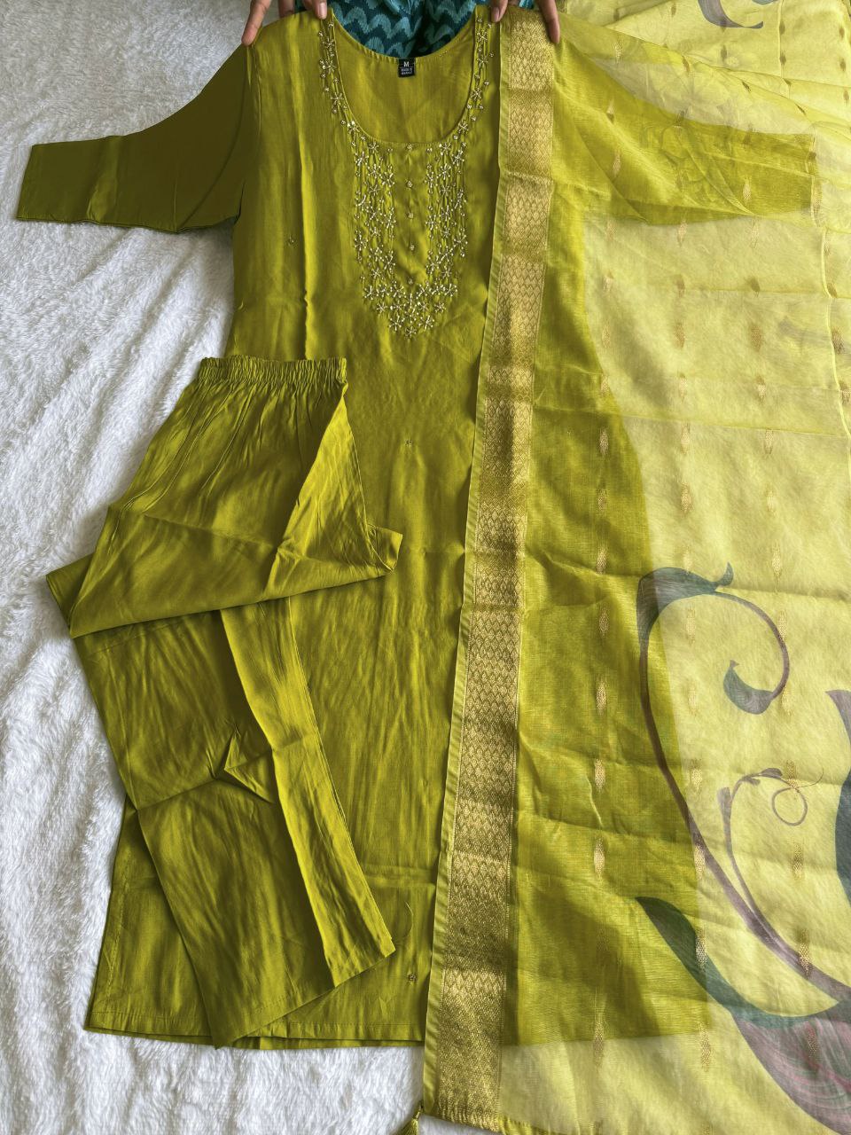 Graceful Parrot Roman Silk Handworked Kurta Pant Dupatta Set - INDIAN ELEGANCE