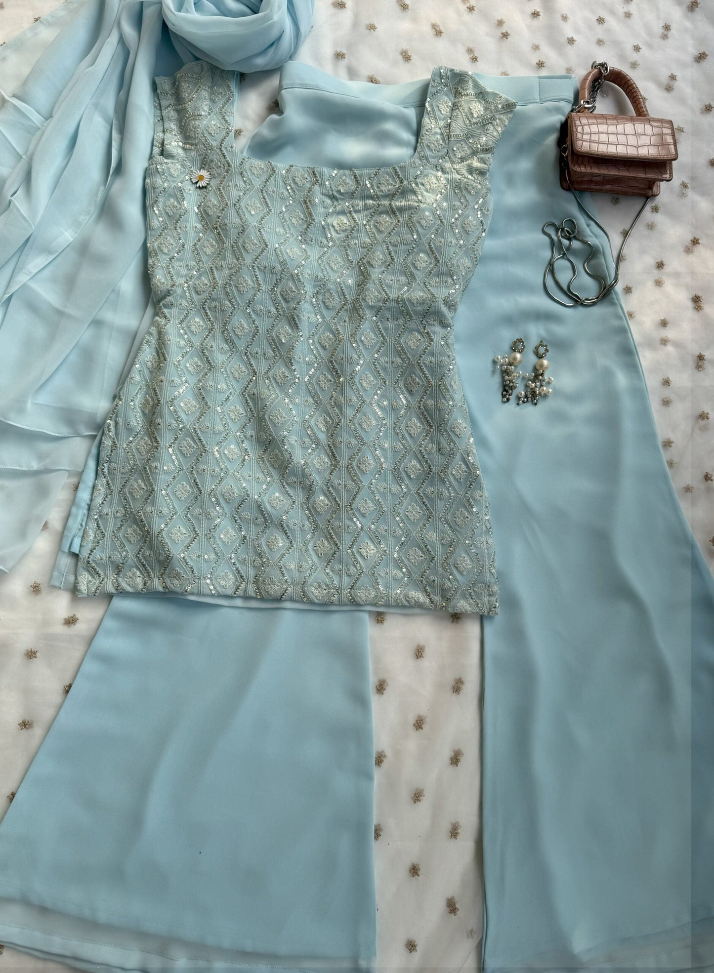 Kareena 90s Iconic Suit