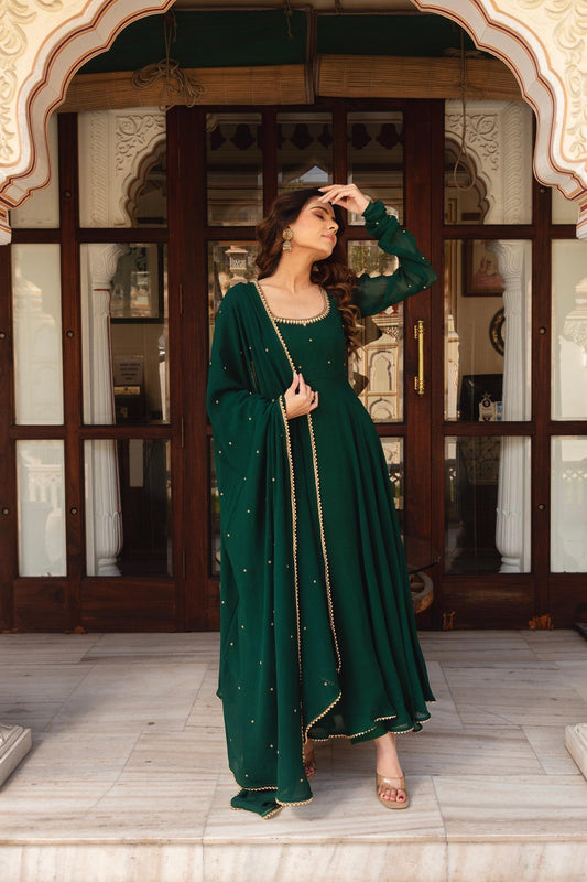 Elegant Green Georgette Anarkali Suit Set with Pearl Border Dupatta
