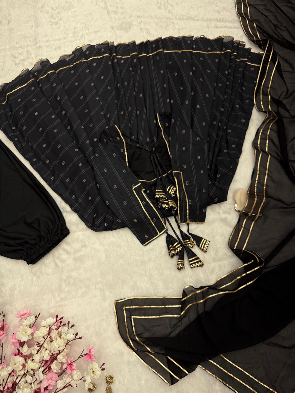 Divine Softy Chex Digital Printed Top Palazzo Suit - INDIAN ELEGANCE