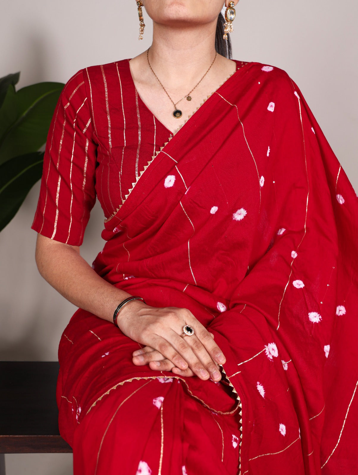 Enamoring Red Viscose Chanderi Sequins Zari Line Saree - INDIAN ELEGANCE