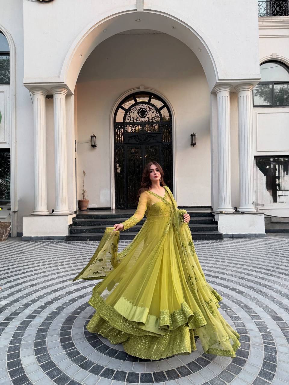 Luxury Festive Lehengha Choli in Butterfly Net with Side Zip.
