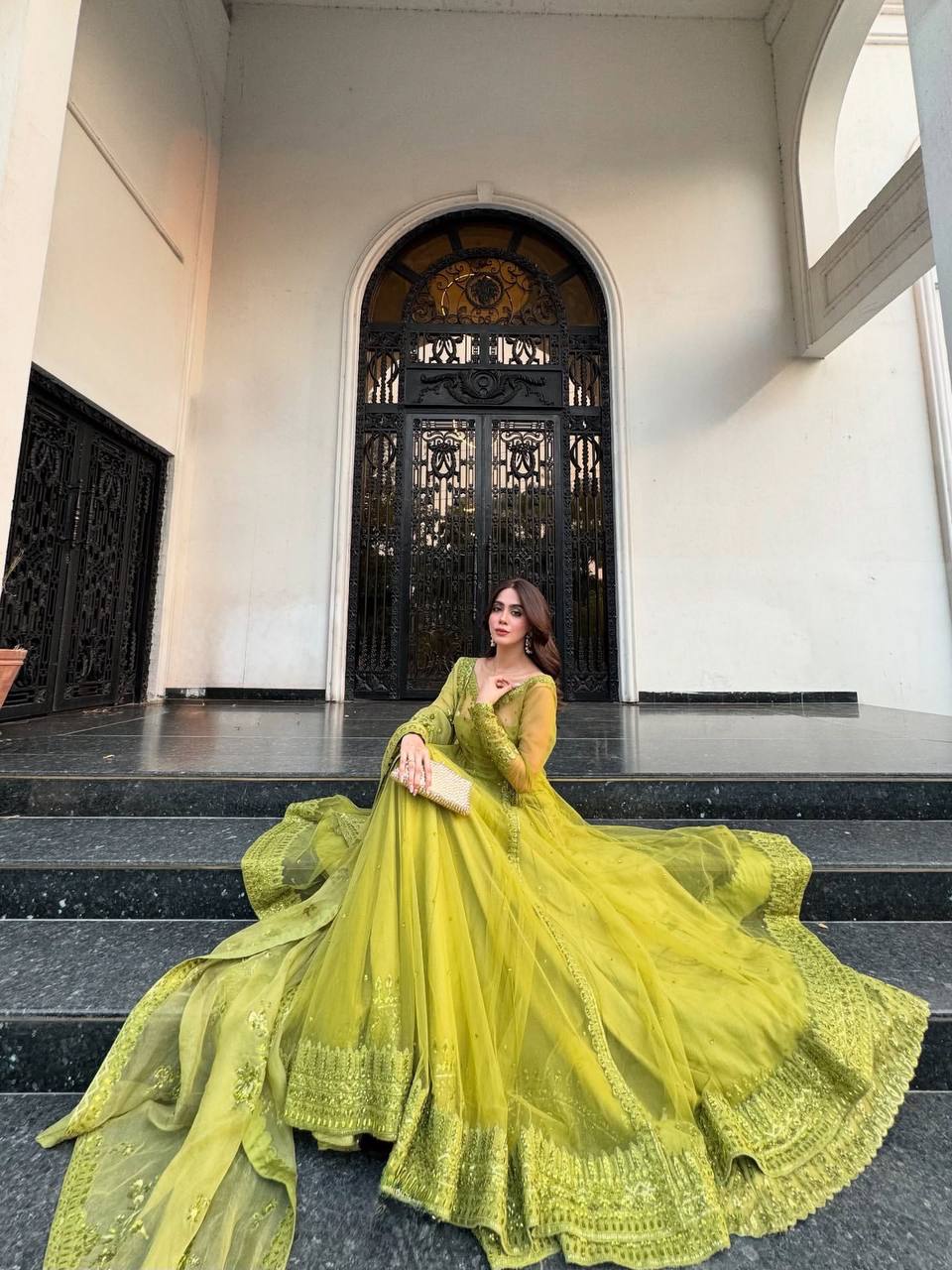 Luxury Festive Lehengha Choli in Butterfly Net with Side Zip.