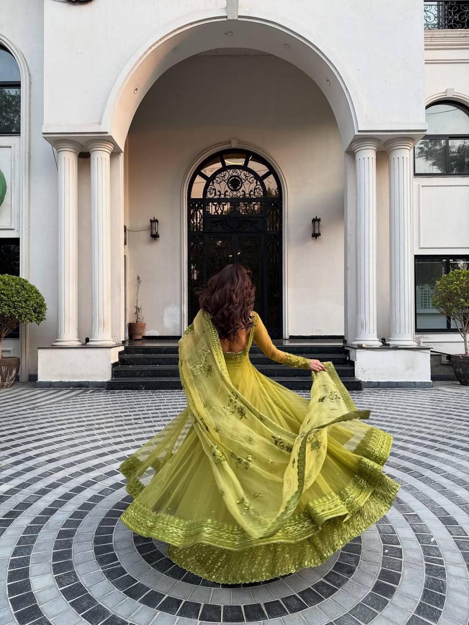 Luxury Festive Lehengha Choli in Butterfly Net with Side Zip.